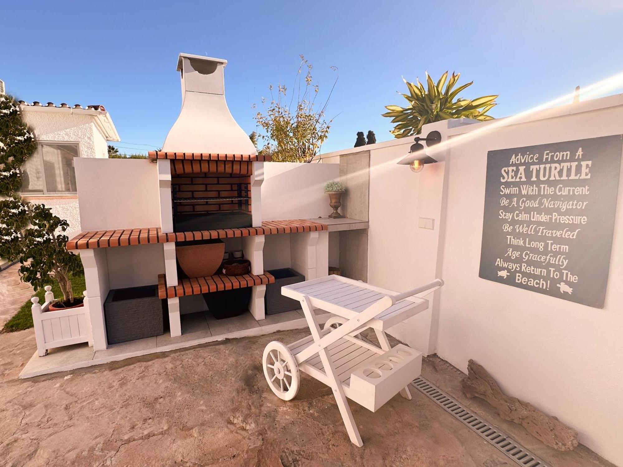 Villa Casacara Marbella Beachside Costabella -Spain Екстер'єр фото