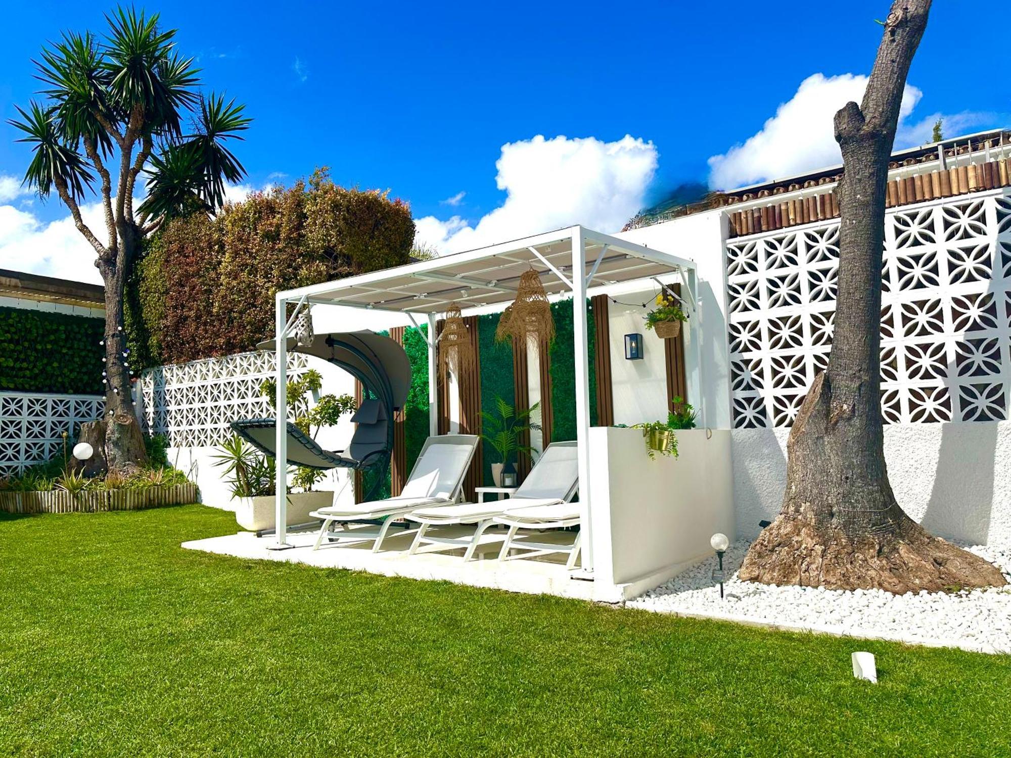Villa Casacara Marbella Beachside Costabella -Spain Екстер'єр фото