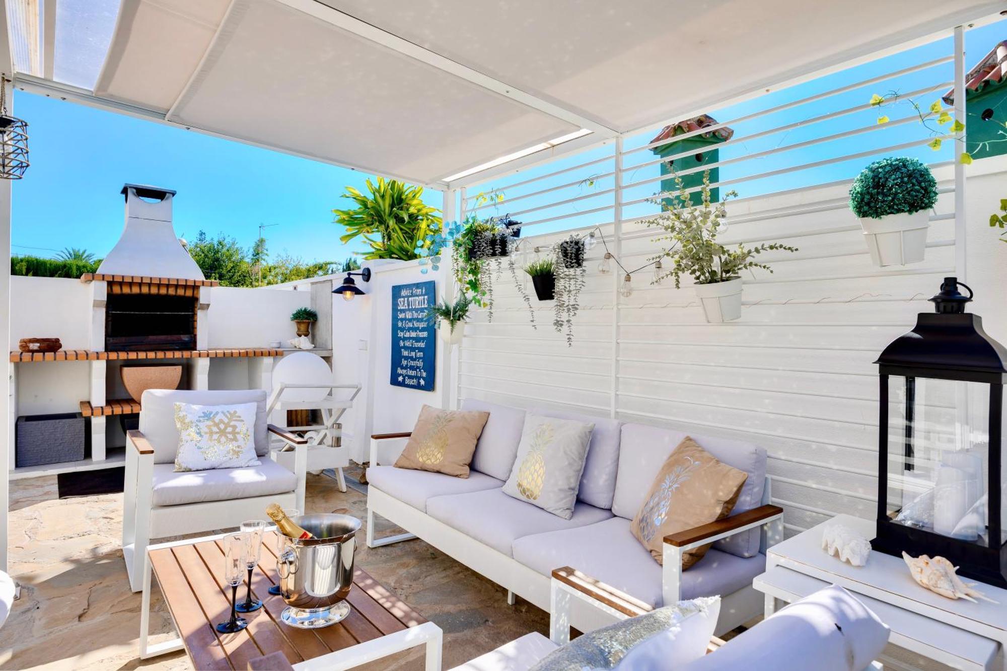 Villa Casacara Marbella Beachside Costabella -Spain Екстер'єр фото