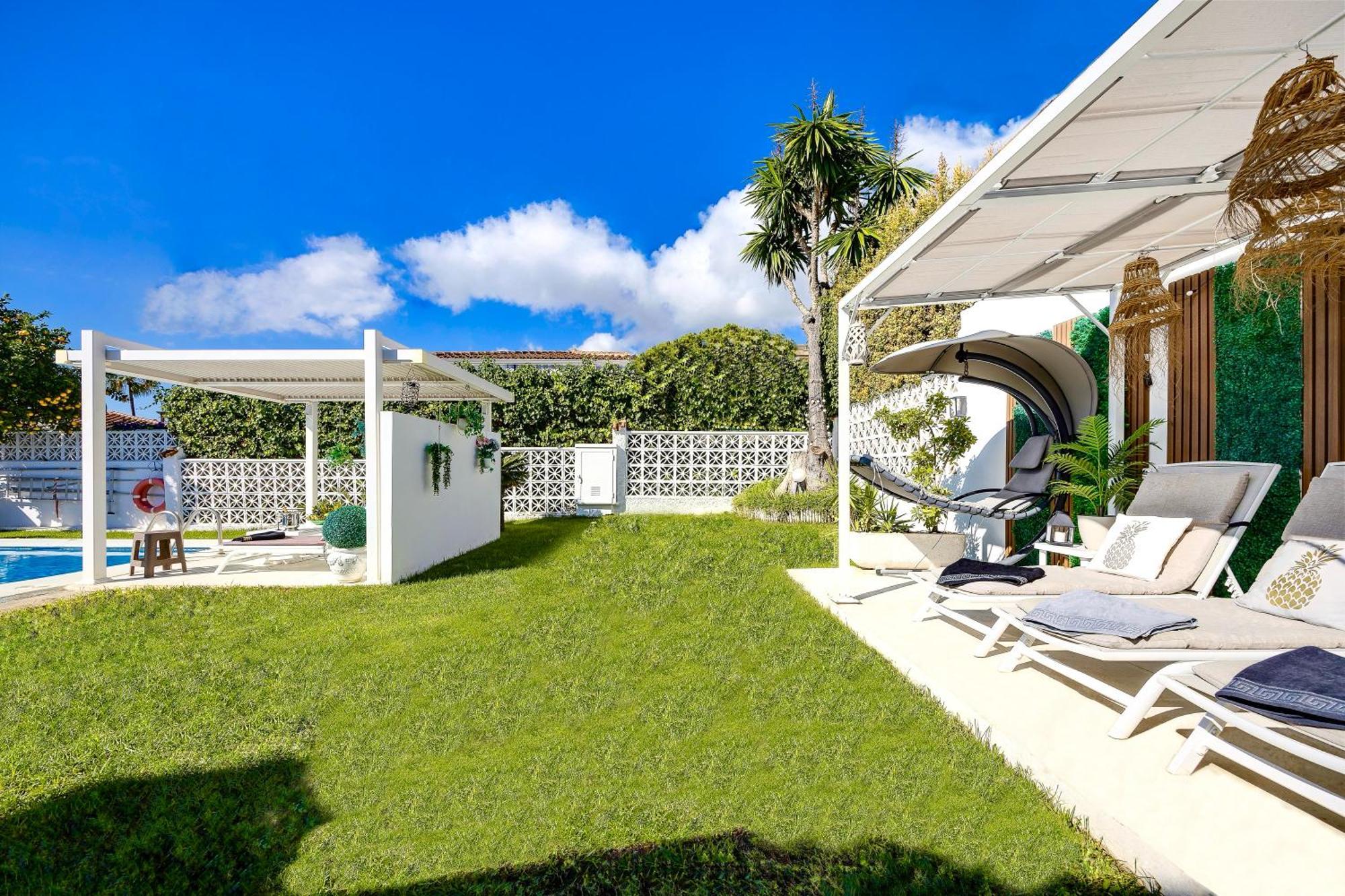 Villa Casacara Marbella Beachside Costabella -Spain Екстер'єр фото